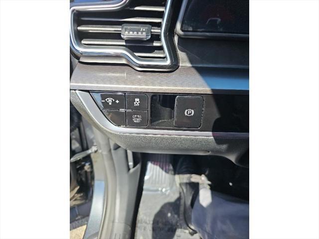 new 2025 Kia Sportage Hybrid car, priced at $34,879