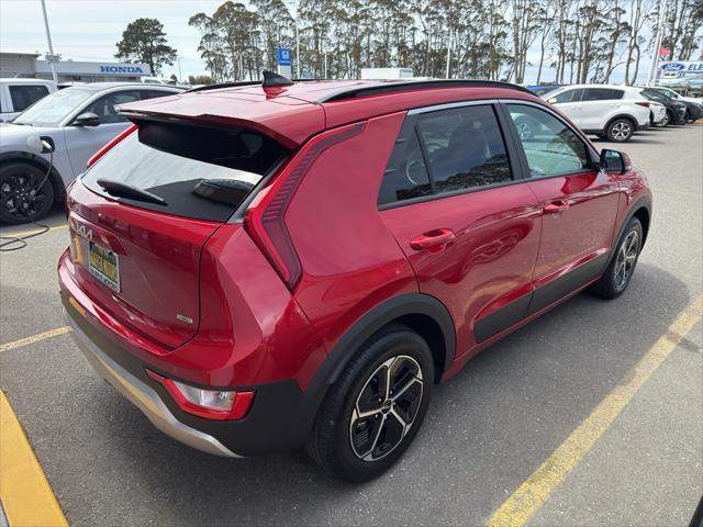 new 2025 Kia Niro car, priced at $31,969