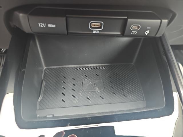 new 2025 Kia Niro car, priced at $35,054