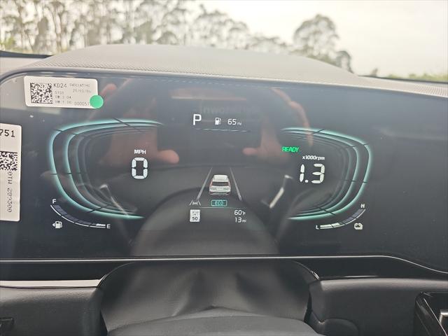 new 2025 Kia Niro car, priced at $35,054