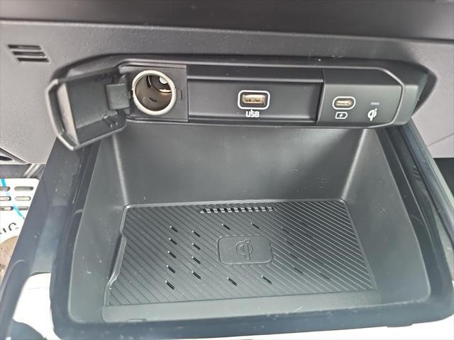 new 2025 Kia Niro car, priced at $33,759