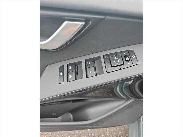 new 2025 Kia Niro car, priced at $33,759