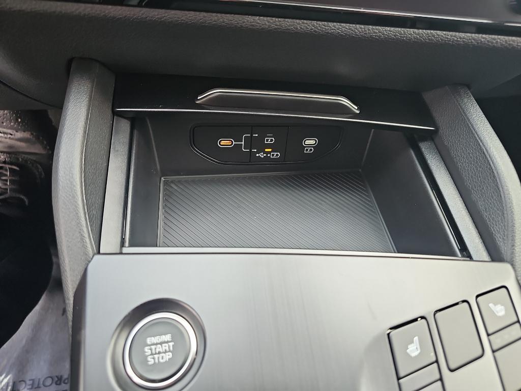new 2026 Kia Sportage car, priced at $34,959