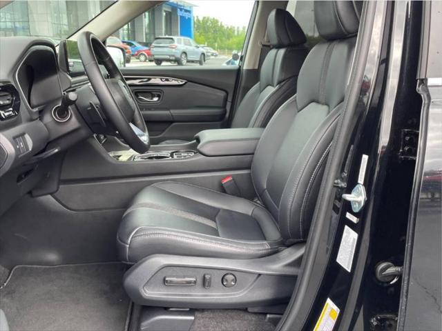 used 2023 Honda Pilot car, priced at $42,995