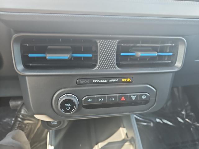 new 2025 Ford Maverick car, priced at $35,922