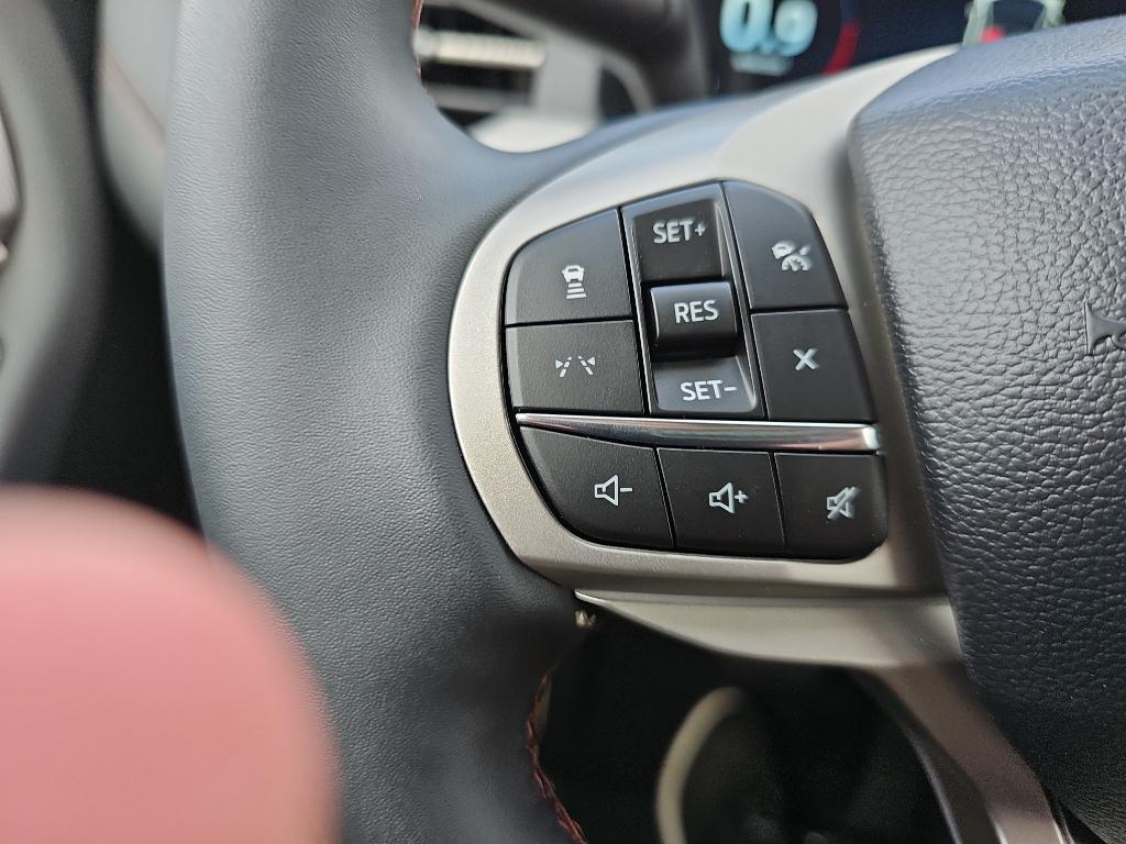 new 2025 Ford Explorer car, priced at $50,009