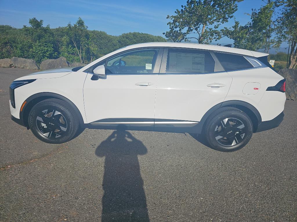 new 2026 Kia Sportage car, priced at $32,659