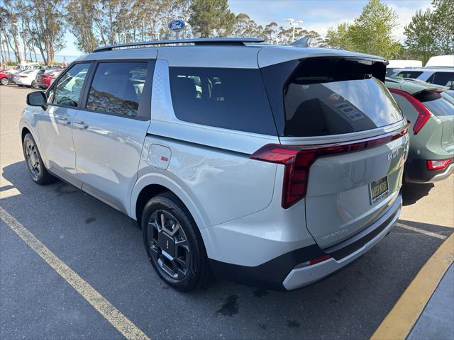 new 2025 Kia Carnival Hybrid car, priced at $44,799