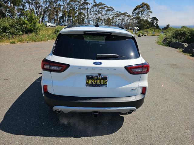 new 2025 Ford Escape PHEV car, priced at $39,262