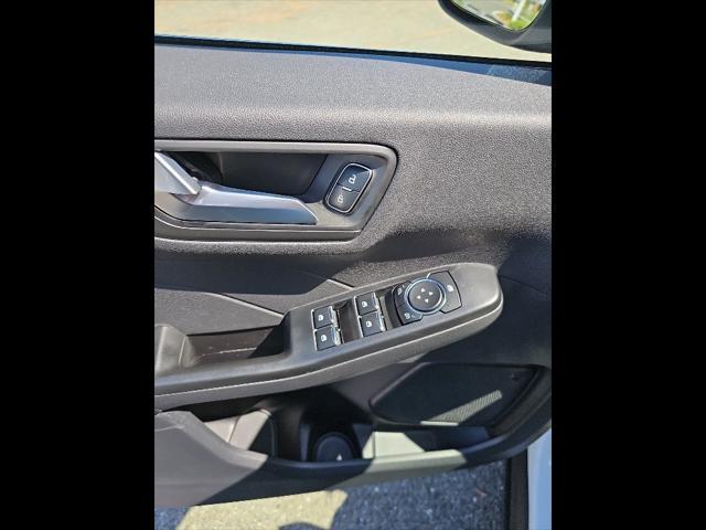 new 2025 Ford Escape PHEV car, priced at $39,262
