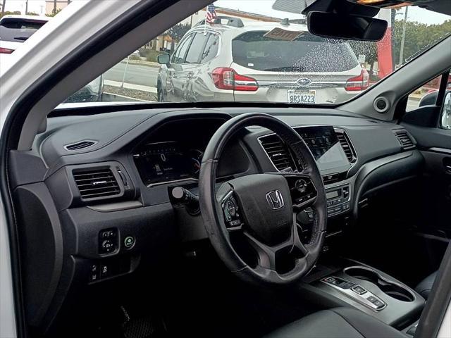 used 2022 Honda Pilot car, priced at $37,995