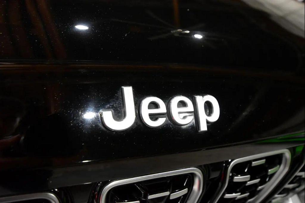 used 2022 Jeep Grand Cherokee car, priced at $39,963