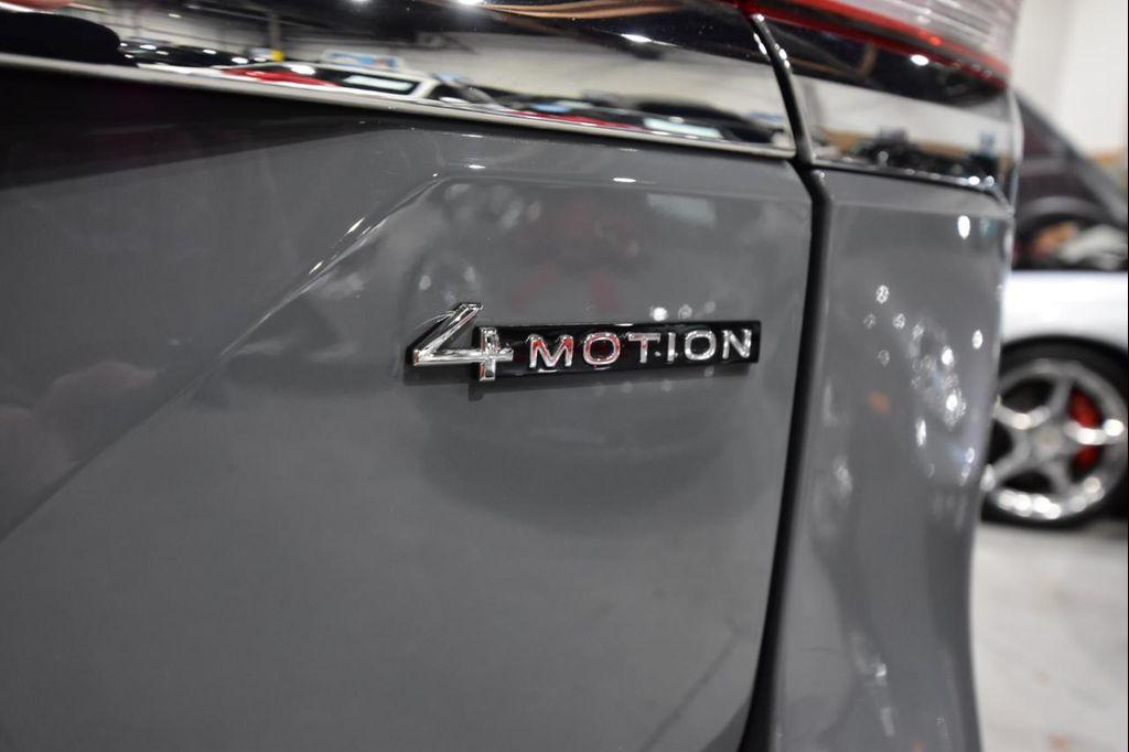 used 2025 Volkswagen Atlas car, priced at $43,938