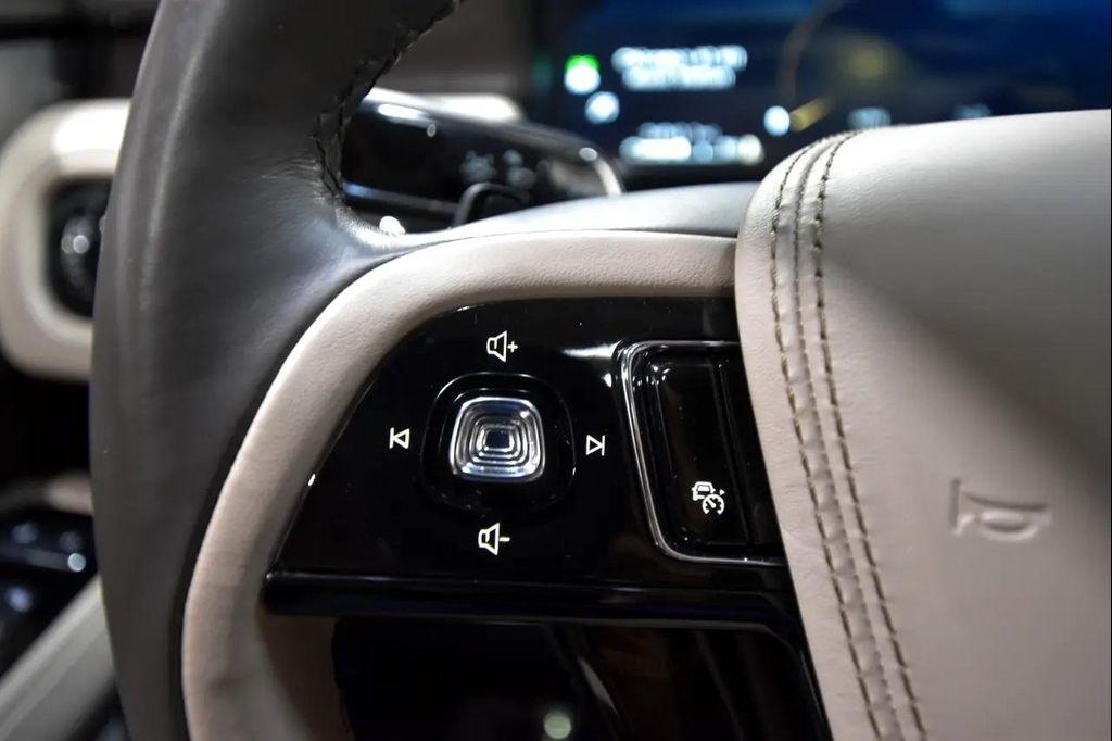 used 2020 Lincoln Aviator car, priced at $39,531