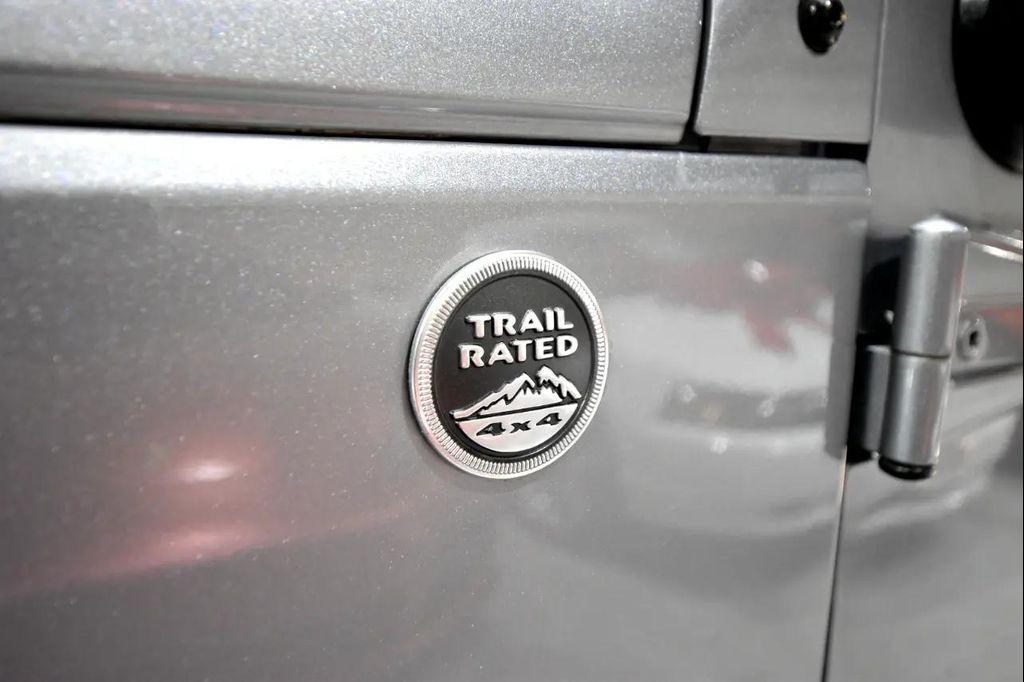 used 2015 Jeep Wrangler Unlimited car, priced at $23,771