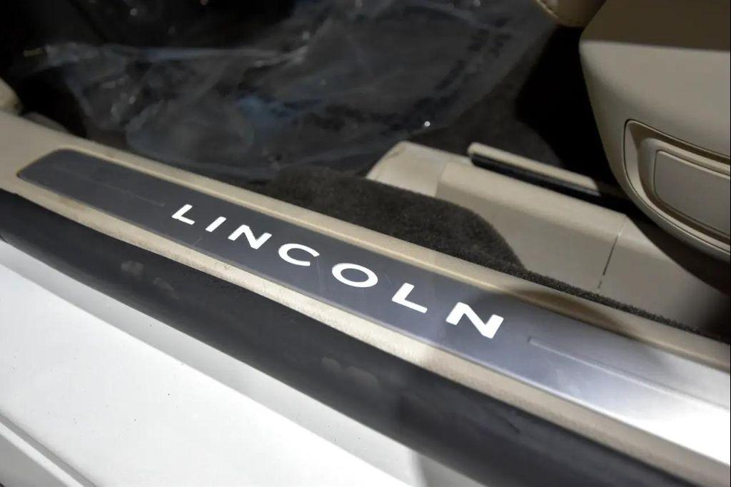 used 2017 Lincoln Continental car, priced at $25,941