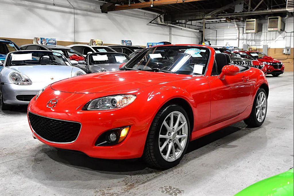 used 2009 Mazda MX-5 Miata car, priced at $15,370