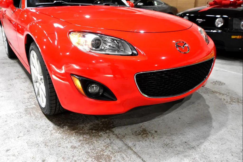 used 2009 Mazda MX-5 Miata car, priced at $15,370