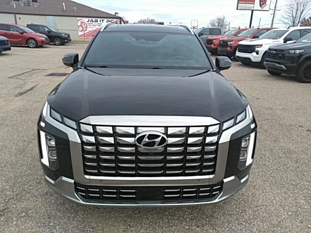 used 2023 Hyundai Palisade car, priced at $44,421