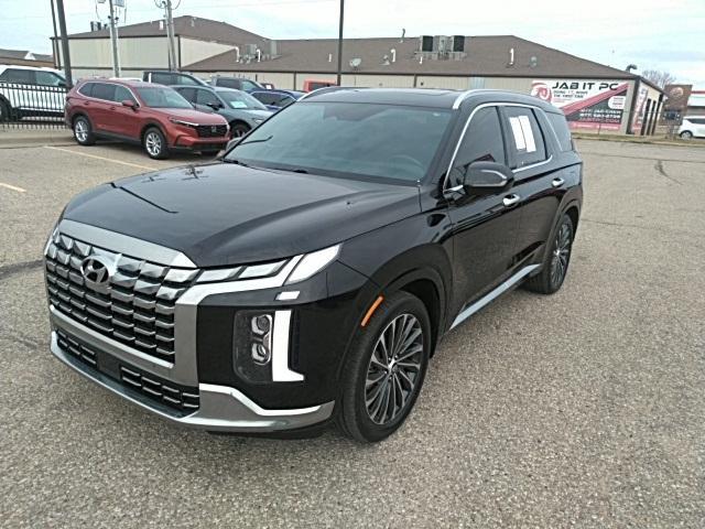 used 2023 Hyundai Palisade car, priced at $44,421