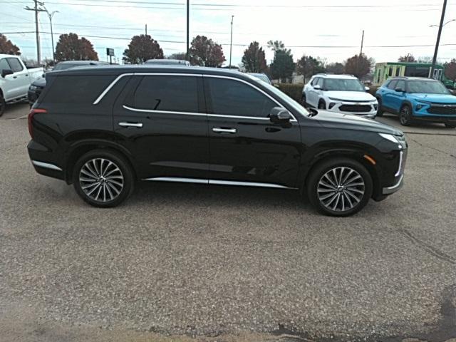 used 2023 Hyundai Palisade car, priced at $44,421