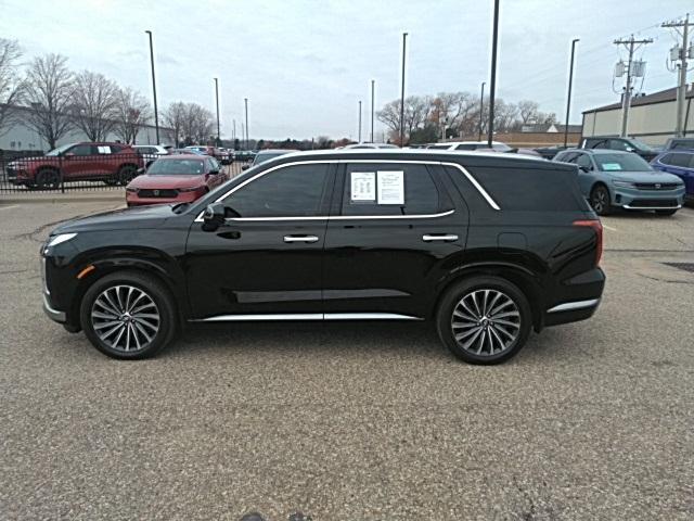 used 2023 Hyundai Palisade car, priced at $44,421