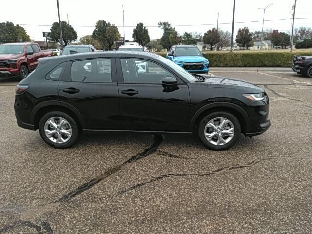 new 2025 Honda HR-V car, priced at $27,500