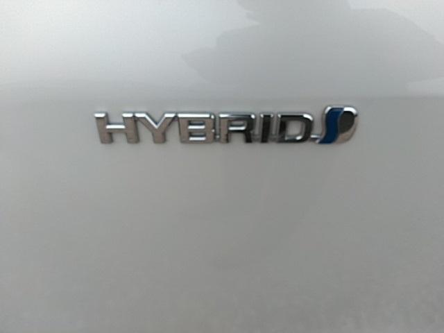 used 2021 Toyota Highlander Hybrid car, priced at $32,998