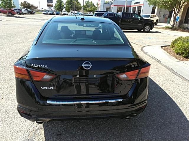 used 2023 Nissan Altima car, priced at $25,782