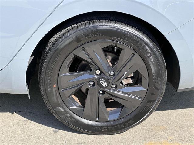 used 2021 Hyundai Elantra car, priced at $14,958