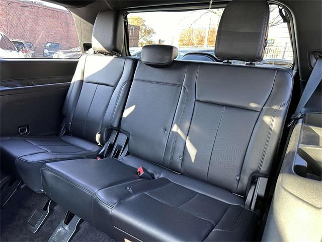 used 2021 Ford Expedition car, priced at $31,283