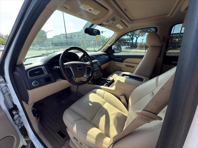 used 2014 GMC Yukon XL car, priced at $12,990