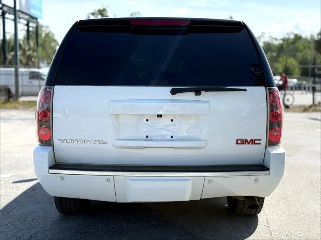 used 2014 GMC Yukon XL car, priced at $12,990