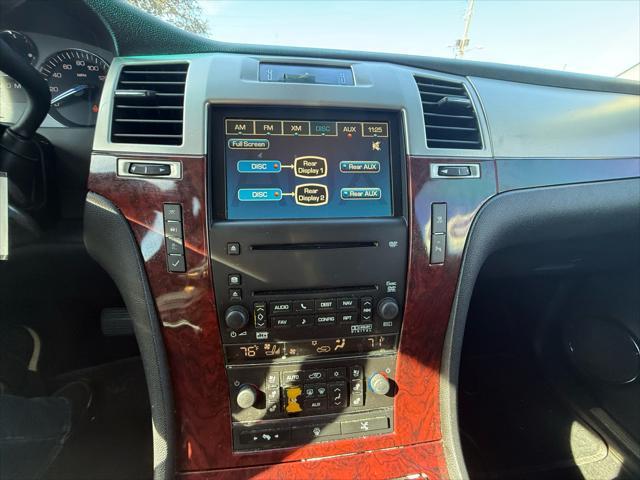 used 2007 Cadillac Escalade ESV car, priced at $9,500