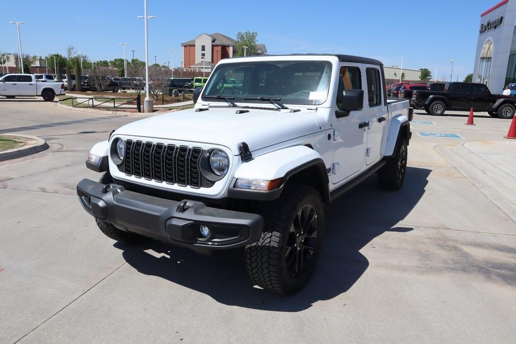 new 2025 Jeep Gladiator car, priced at $36,324