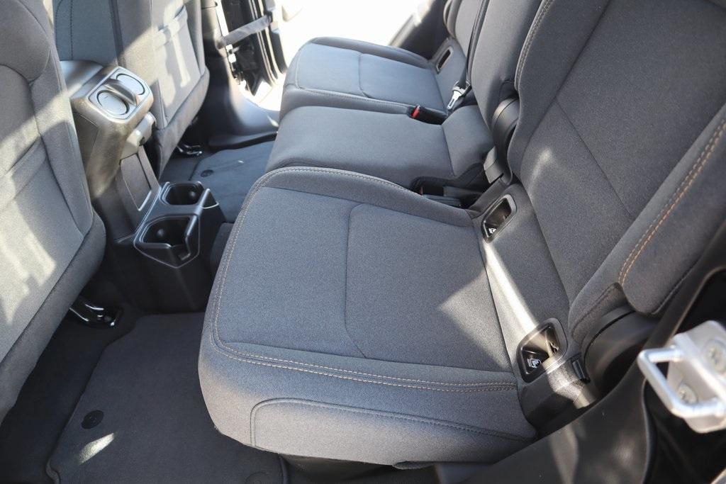 new 2025 Jeep Gladiator car, priced at $37,219