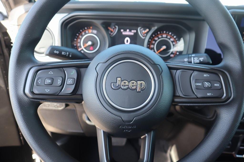 new 2025 Jeep Gladiator car, priced at $37,219