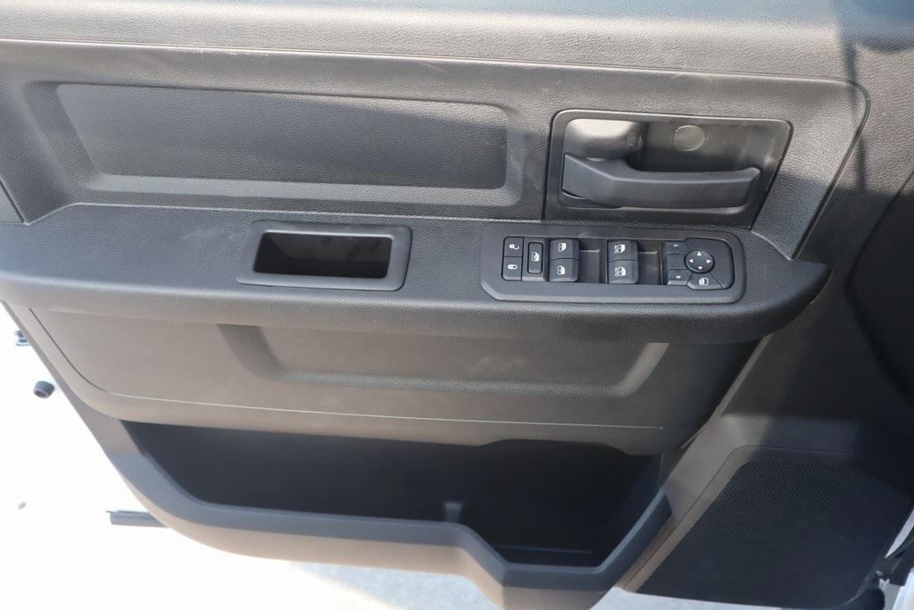 new 2025 Ram 2500 car, priced at $67,154