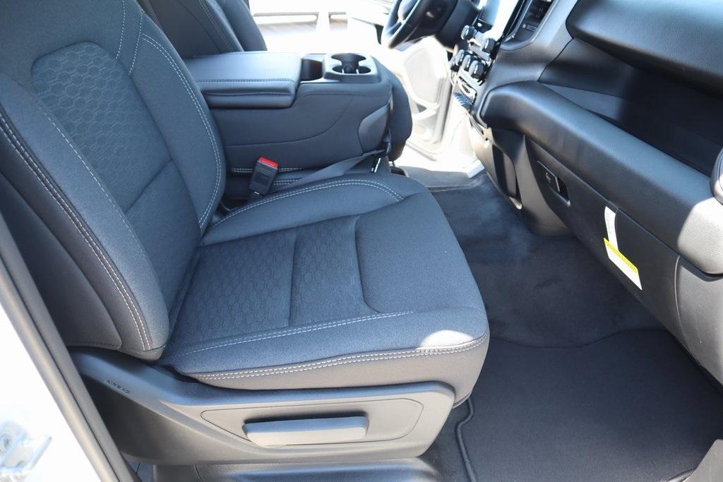 new 2025 Ram 1500 car, priced at $36,059