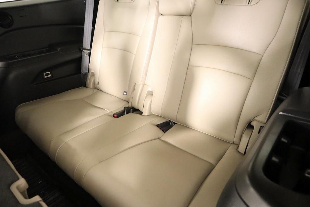 used 2021 Honda Pilot car, priced at $29,407