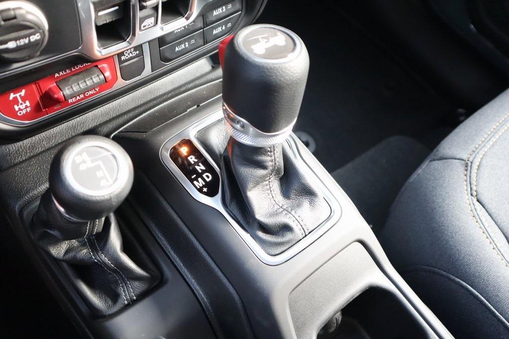 new 2025 Jeep Wrangler car, priced at $46,898