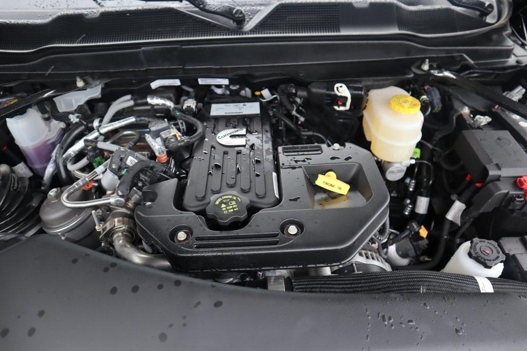 new 2025 Ram 2500 car, priced at $80,615