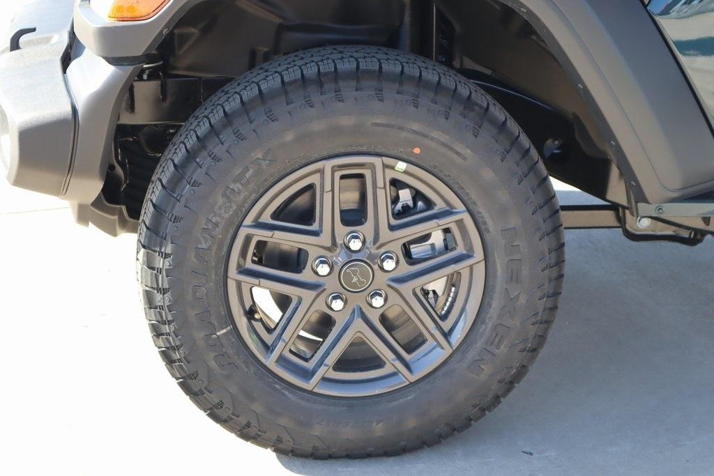 new 2025 Jeep Wrangler car, priced at $48,133