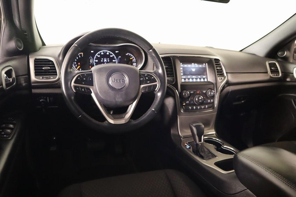 used 2021 Jeep Grand Cherokee car, priced at $19,988