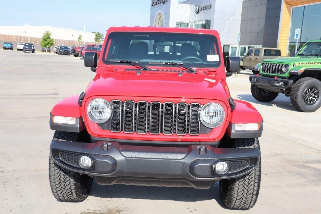 new 2025 Jeep Gladiator car, priced at $37,657