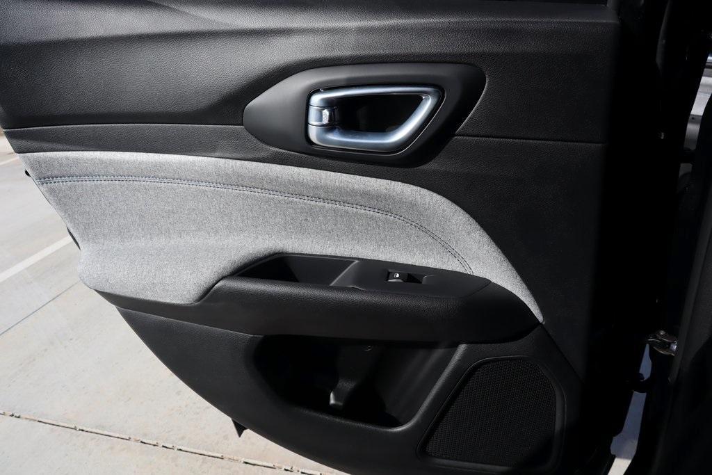 new 2025 Jeep Compass car, priced at $25,241