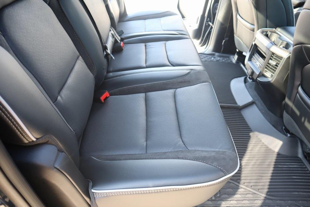 new 2025 Ram 1500 car, priced at $51,372
