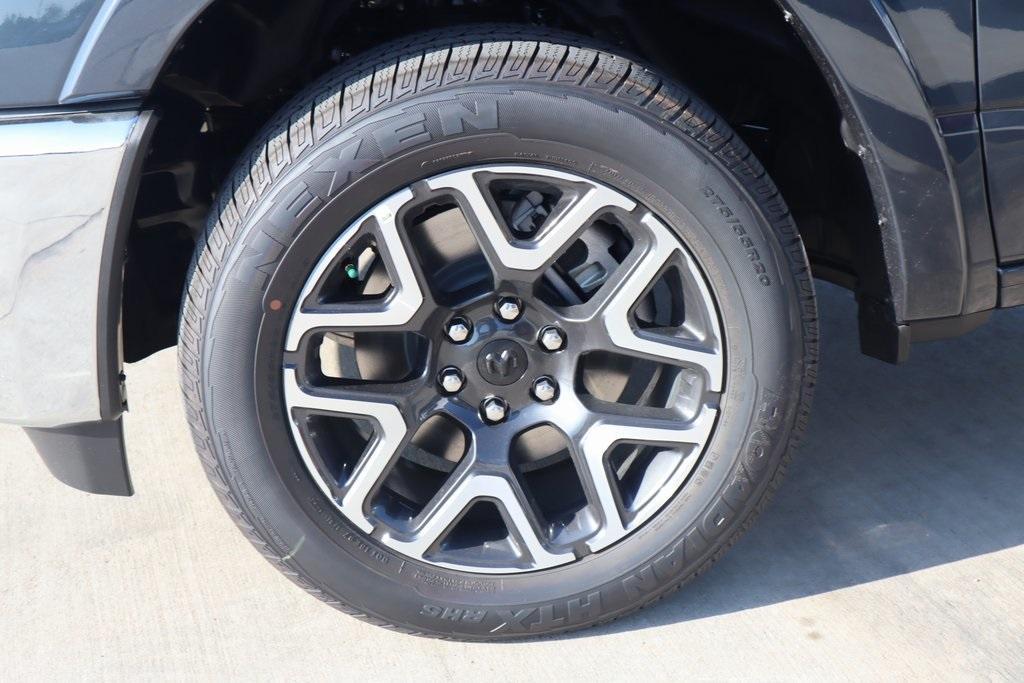 new 2025 Ram 1500 car, priced at $51,372