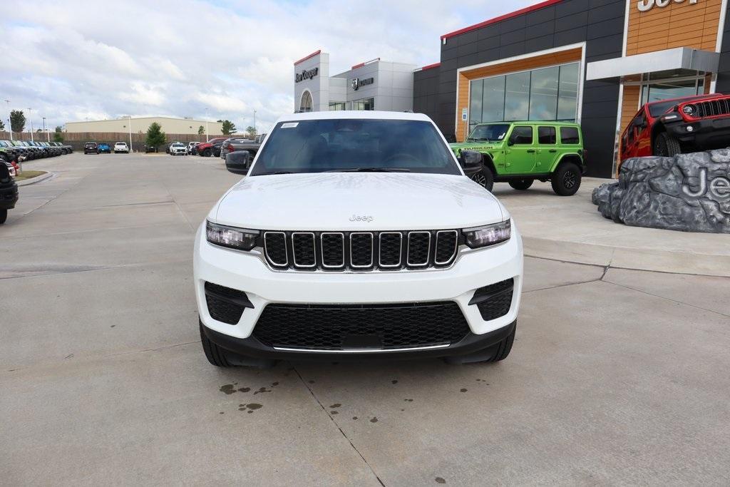 new 2025 Jeep Grand Cherokee car, priced at $32,227