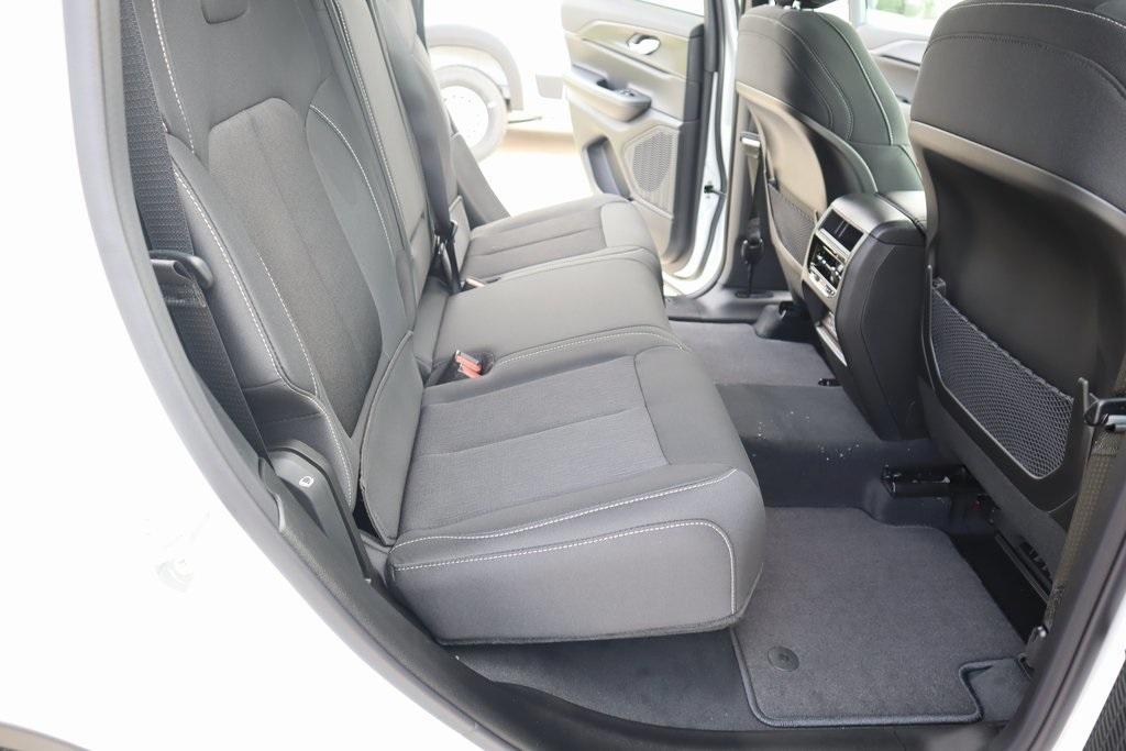 new 2025 Jeep Grand Cherokee car, priced at $32,227